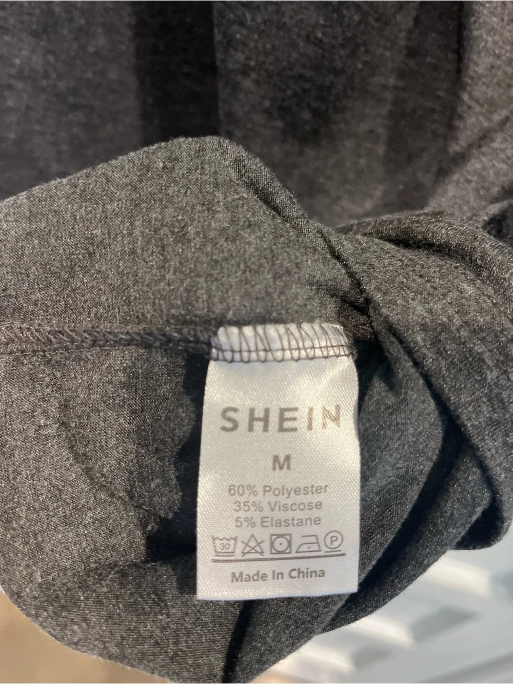 SHEIN Charcoal Short-Sleeve Tee with White Cowboy & Cattle Graphic - Picture 3 of 4